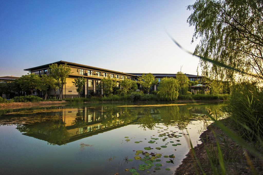 Yinchuan International Centro de Convenciones Hotel Exterior foto