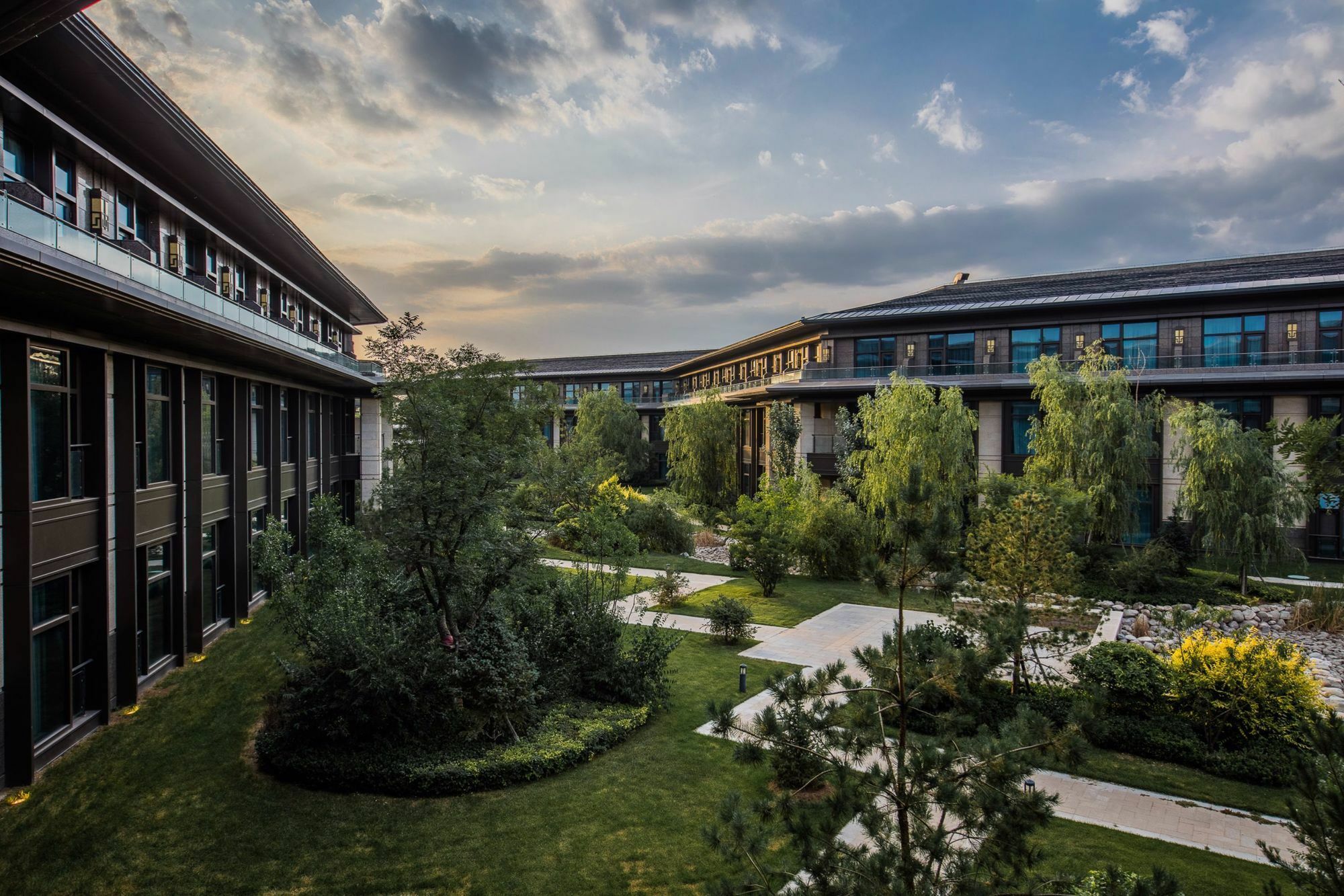 Yinchuan International Centro de Convenciones Hotel Exterior foto