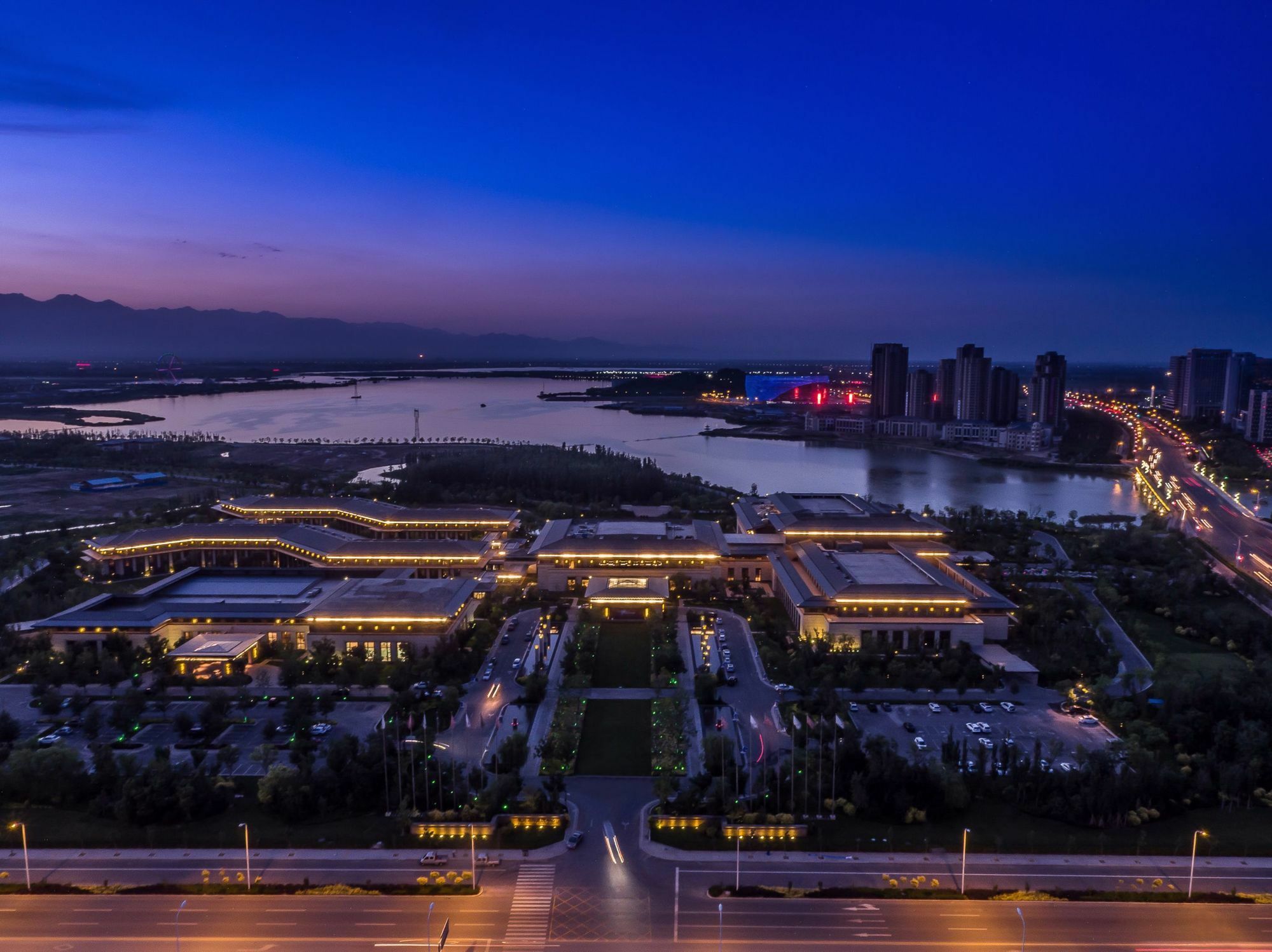 Yinchuan International Centro de Convenciones Hotel Exterior foto